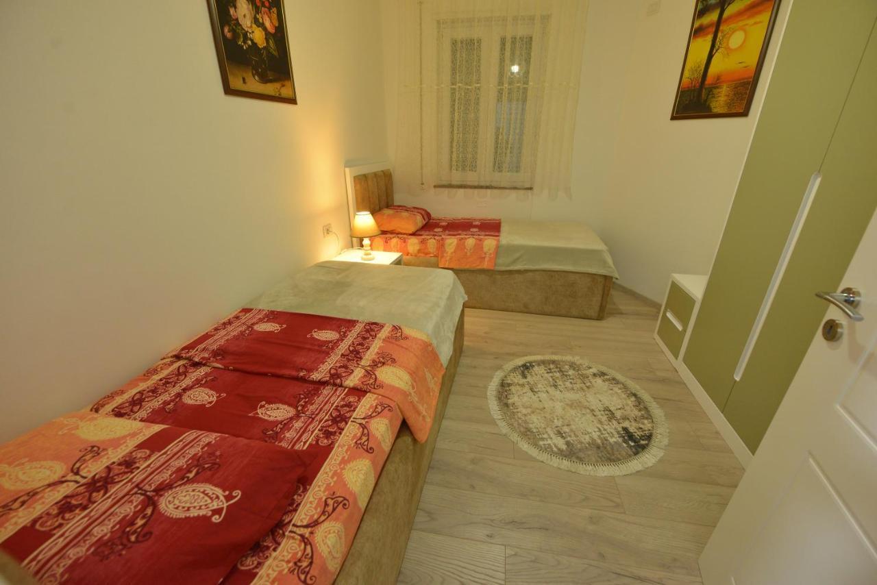 Denis Comfort Apartment Σκόδρα Εξωτερικό φωτογραφία